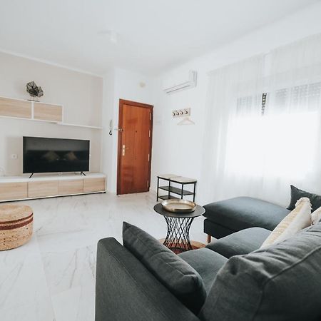 Shiny Nab Super Family Apartment Malaga Ngoại thất bức ảnh