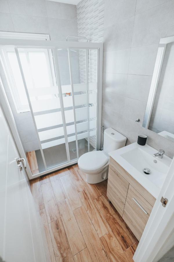 Shiny Nab Super Family Apartment Malaga Ngoại thất bức ảnh